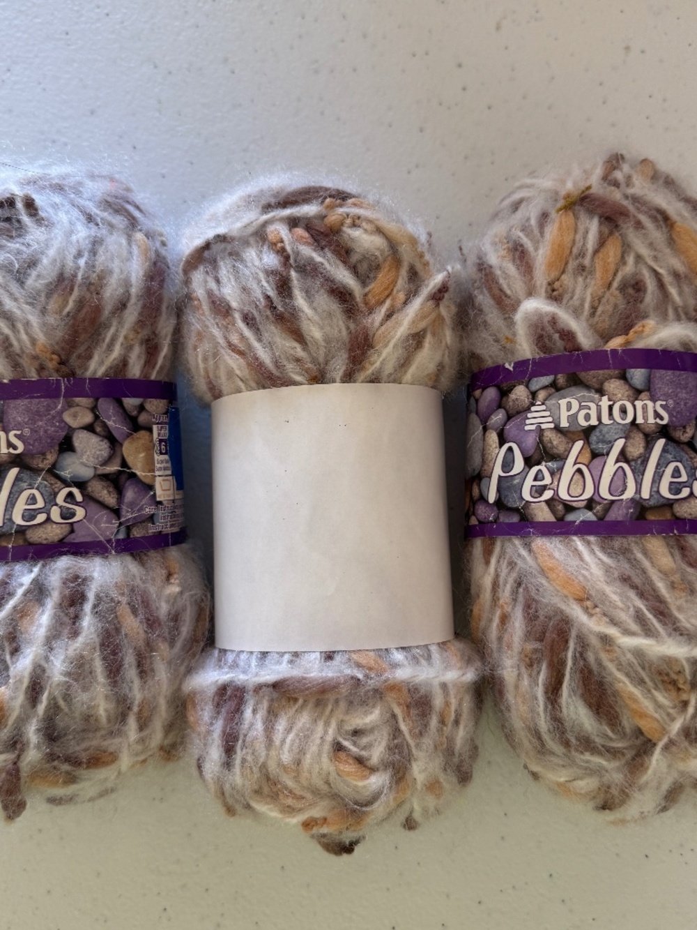 Patons Peebles Yarn 3 Skiens
